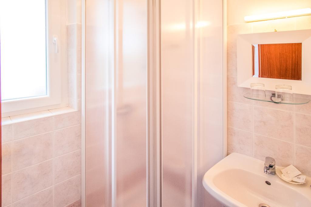מאלינסקה Guesthouse Villa Maria מראה חיצוני תמונה